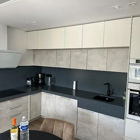 Bali App. 1024 Punta Prima, Casa Kef Lägenhet *